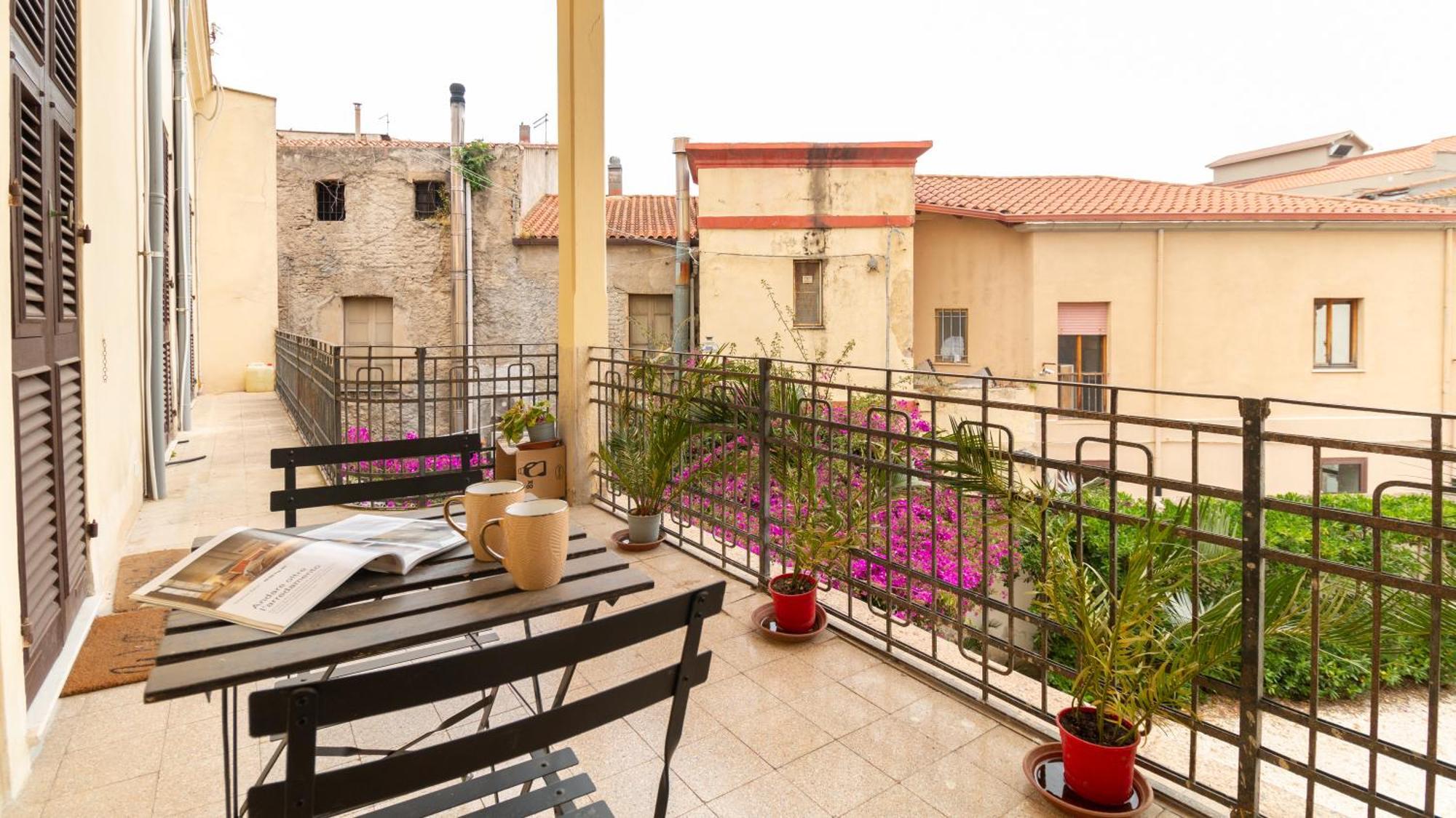Depandance Eleonora-Luxury Home Oristano Exteriör bild