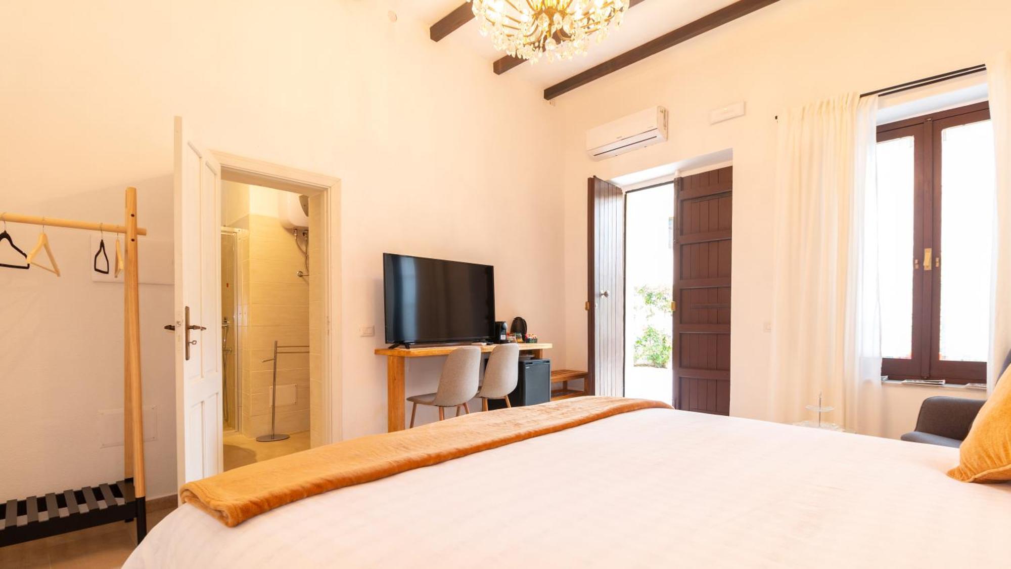 Depandance Eleonora-Luxury Home Oristano Exteriör bild